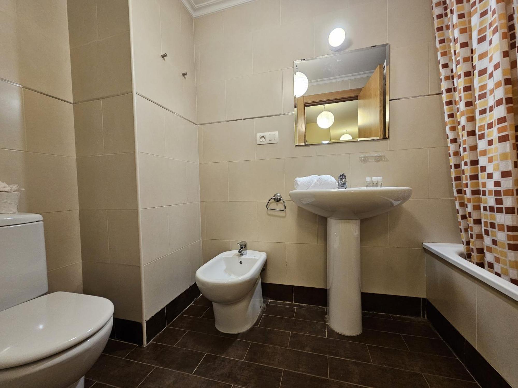 1A106 Amplio Y Comodo Apartamento Gijón Extérieur photo