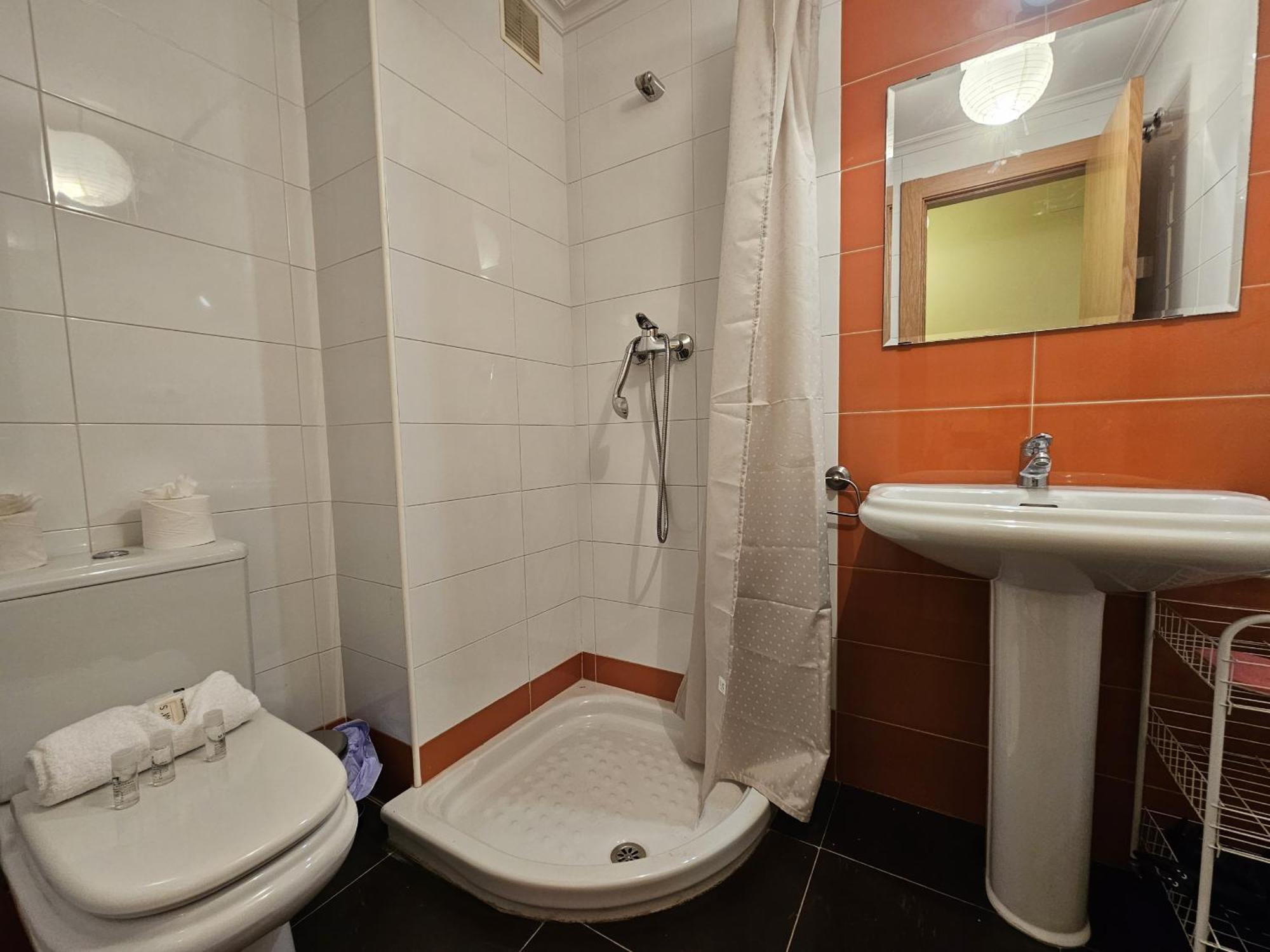 1A106 Amplio Y Comodo Apartamento Gijón Extérieur photo